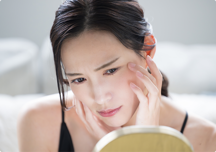 目尻・目の下のシワができる原因